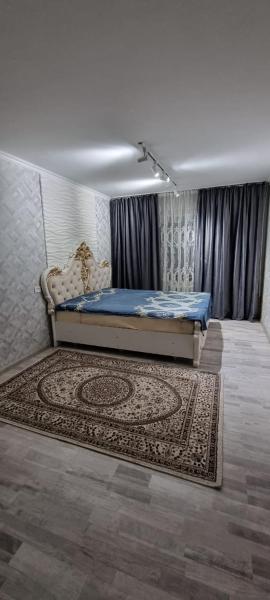 2-комнатная квартира, 55 м², 2/5 этаж посуточно, 8-й микрорайон, 8-й микрорайон 16